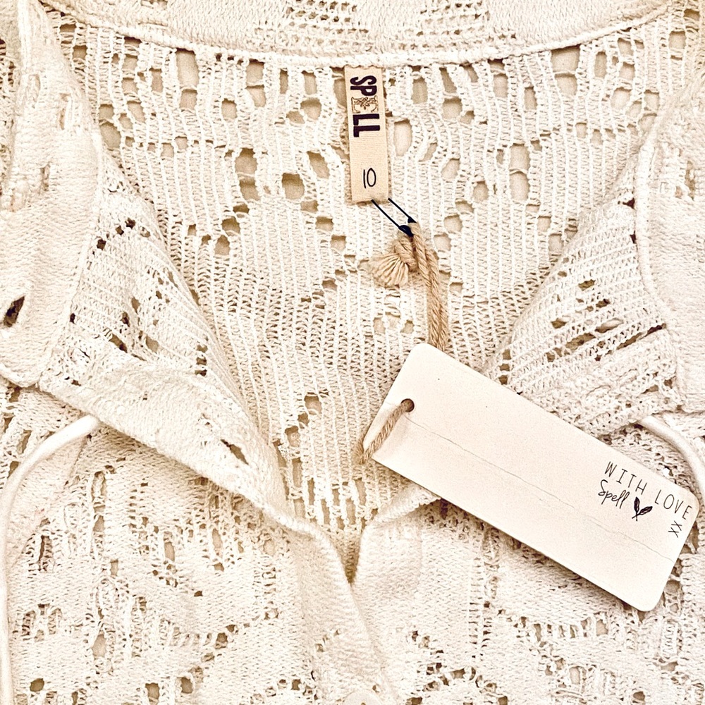 🌺🎉HP🎉🌺 NWT Spell & The Gypsy White Dove Fleetwood Lace Blouse - Picture 16 of 16